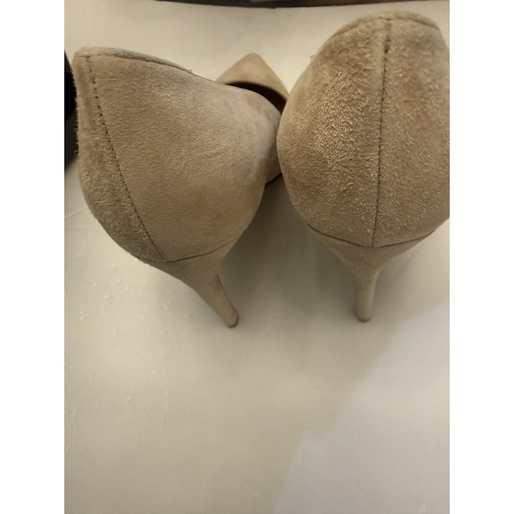 Ralph Lauren Celia Goat Suede Pumps 7  Beige Purple Label  Womens 37.5 Shoes New - Picture 6 of 12